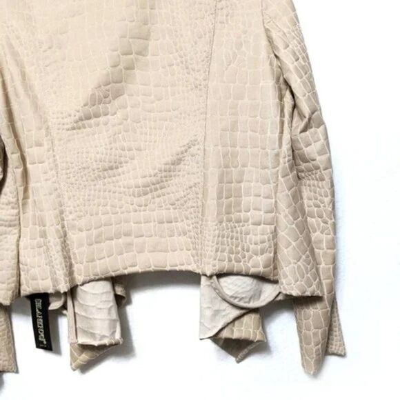 NWT BLANKNYC Wishing Well Faux Leather Jacket S - Picture 8 of 10